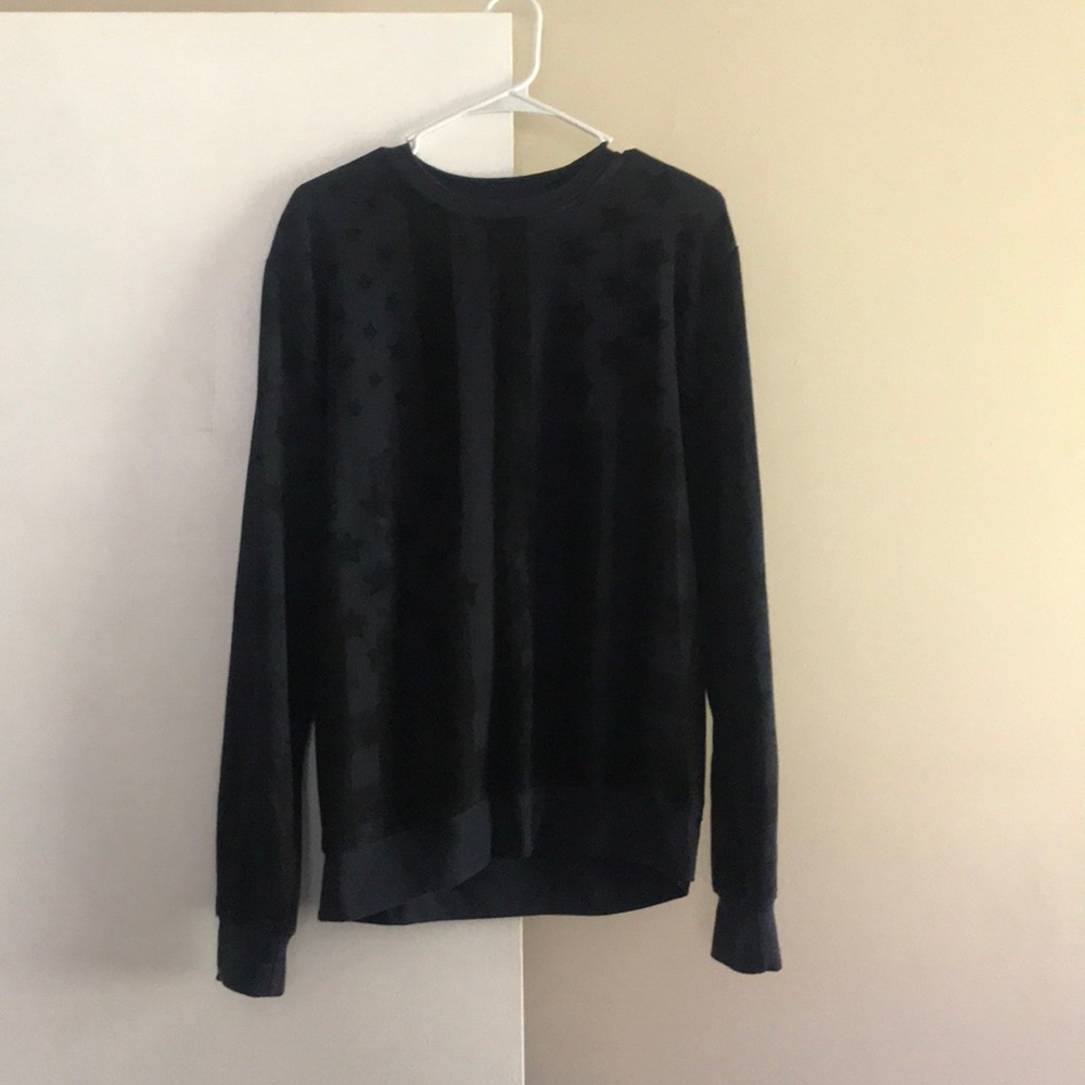 Carbon dark blue sweater with Stars and Stripes.